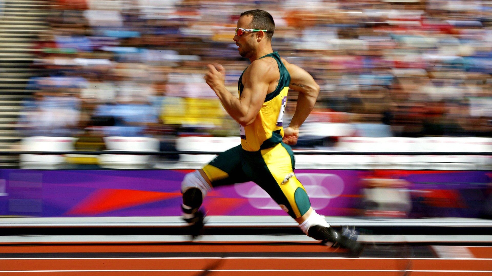 羽毛球锦标赛高手对决精彩纷呈，羽毛球 锦标赛